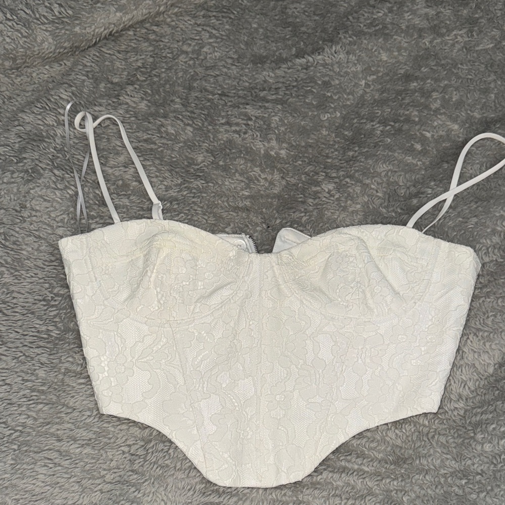 NWT Bardot Ivory Lace Bustier